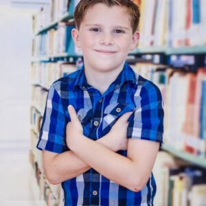 School Prints Package #2(1- 8 x 10 Print/8 – 4 x 6 Prints/1 backdrop)